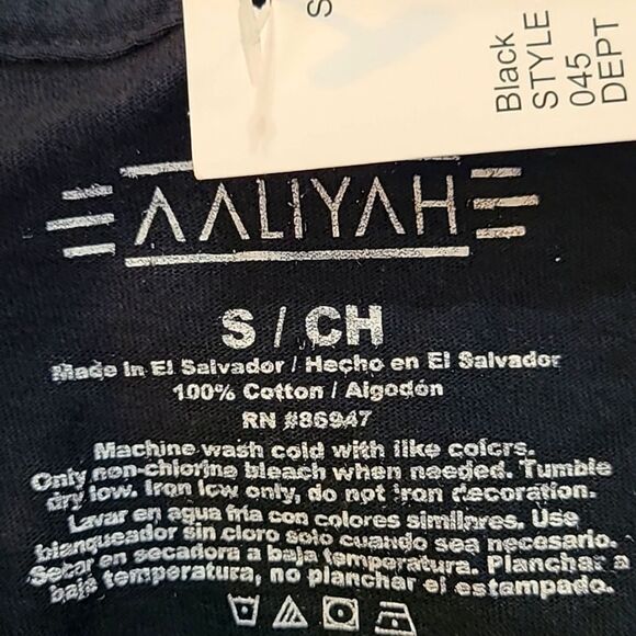 Aaliyah Black T-Shirt, Aaliyah's Name & Face in Bright Colors, Size Small, NWT - Picture 6 of 7